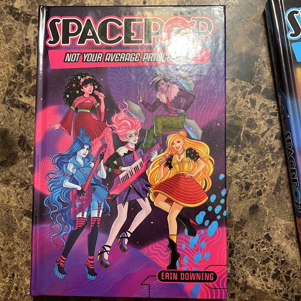 Bundle of 2 space pop books - Picture 2 of 3